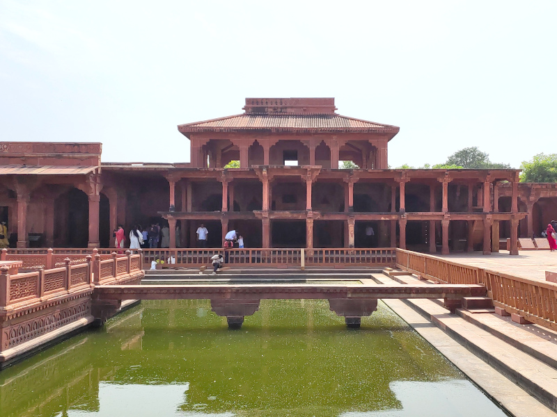 From Agra: Guided Tour of Fatehpur Sikri