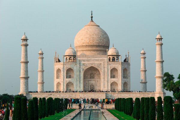 From Delhi: All Inclusive Taj Mahal & Agra Private Day Trip with Transfers