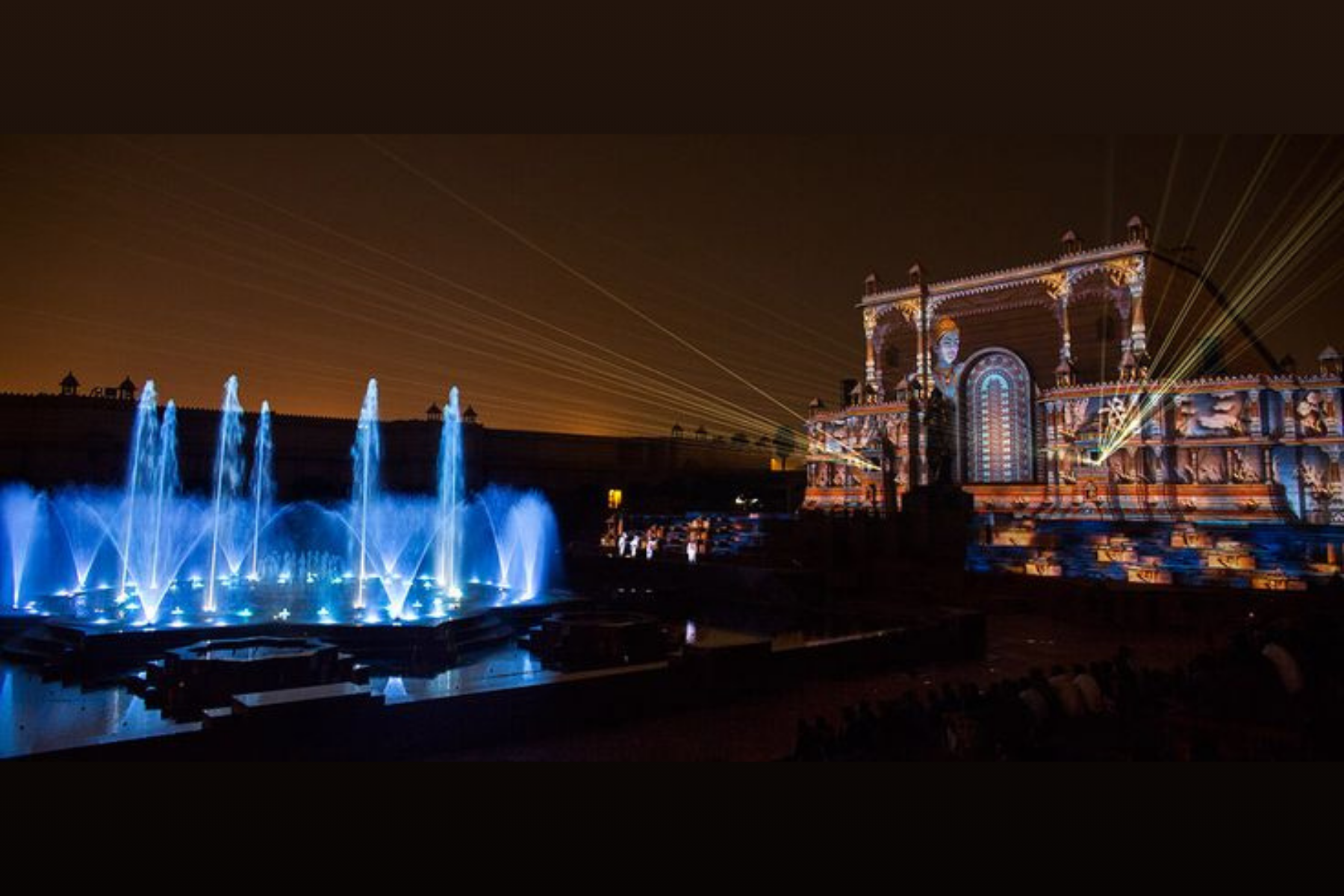 New Delhi: Akshardham Temple Tour with Water and Light Show