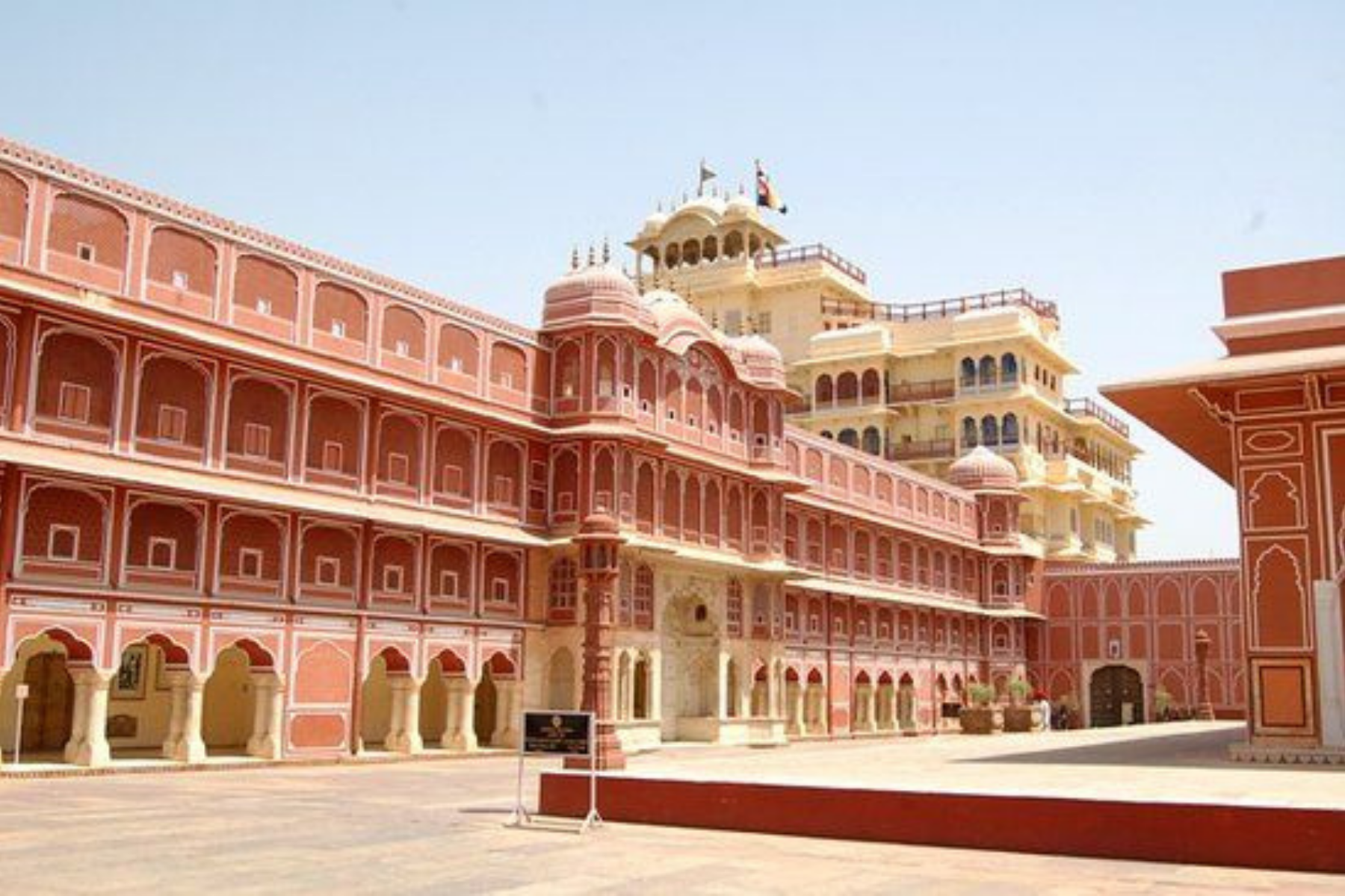 Delhi Agra Jaipur 7-Days Tour with Varanasi & Tiger safari
