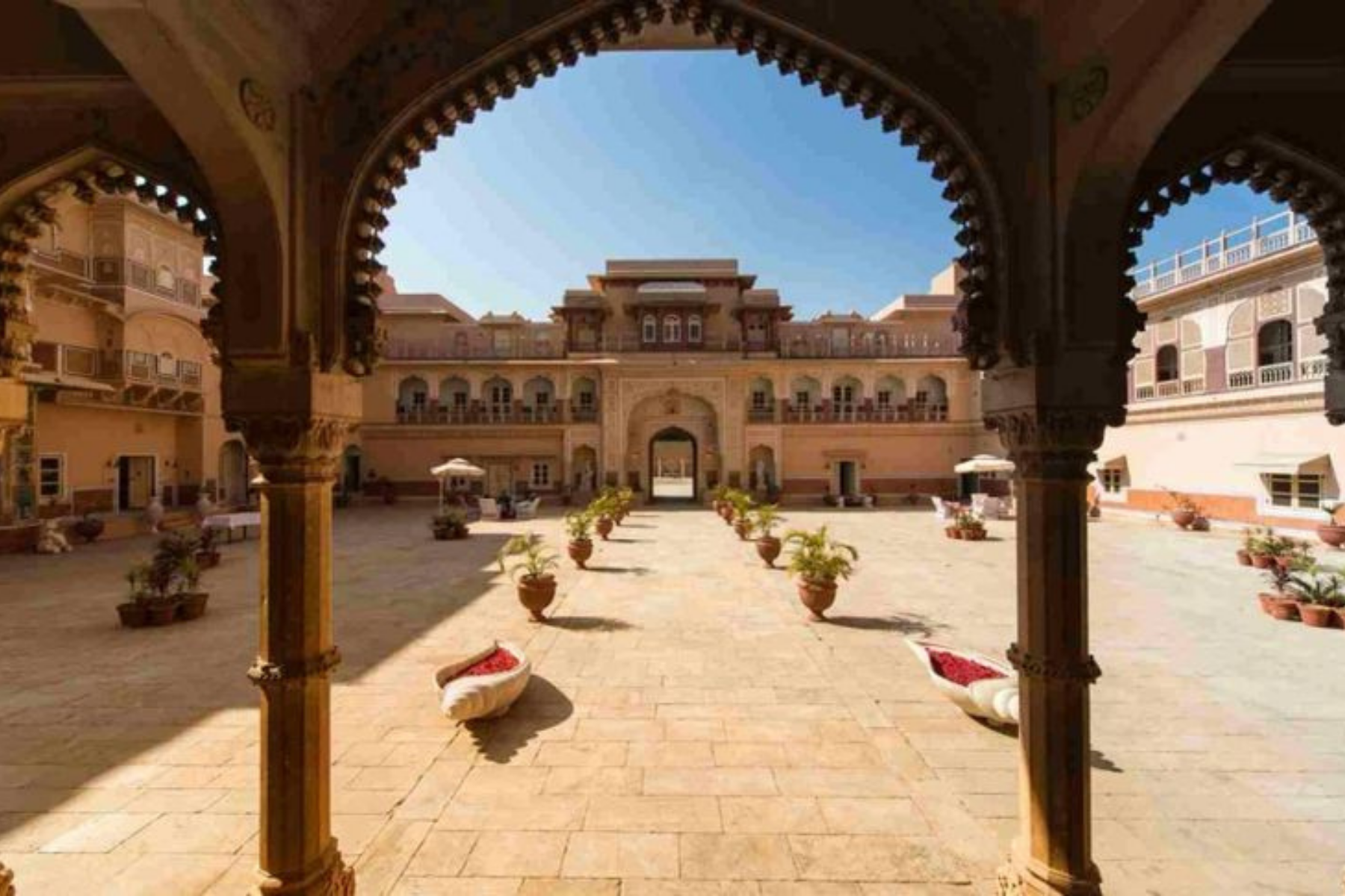 Delhi Agra Jaipur 5-Days Golden Triangle Tour with Safari