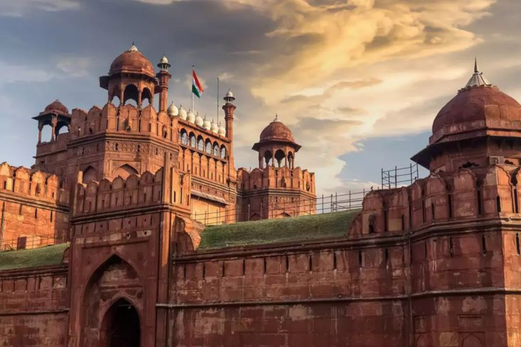 Delhi Agra Jaipur 5-Days Golden Triangle Tour with Safari