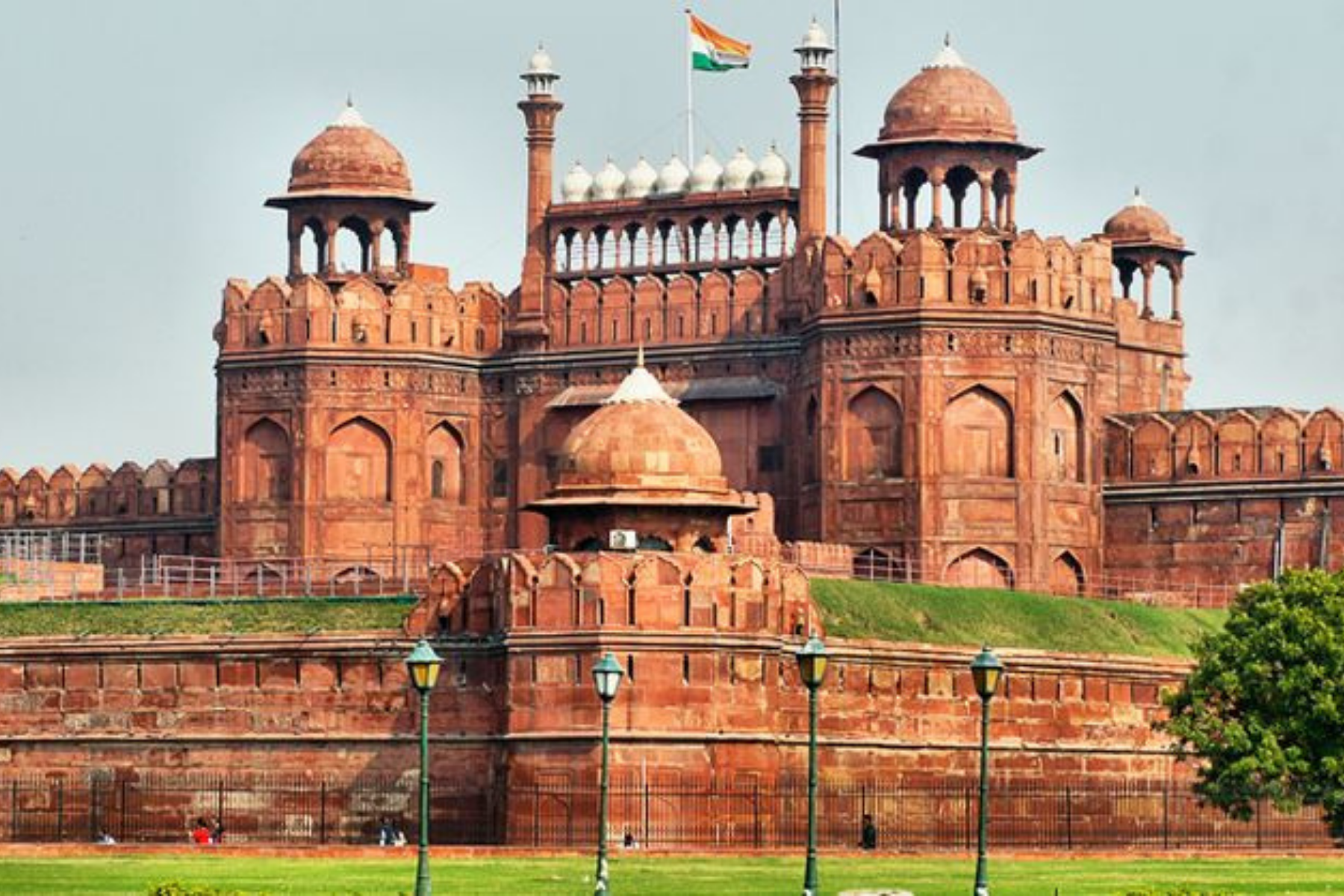 Delhi Agra Jaipur 7-Days Tour with Varanasi & Tiger safari