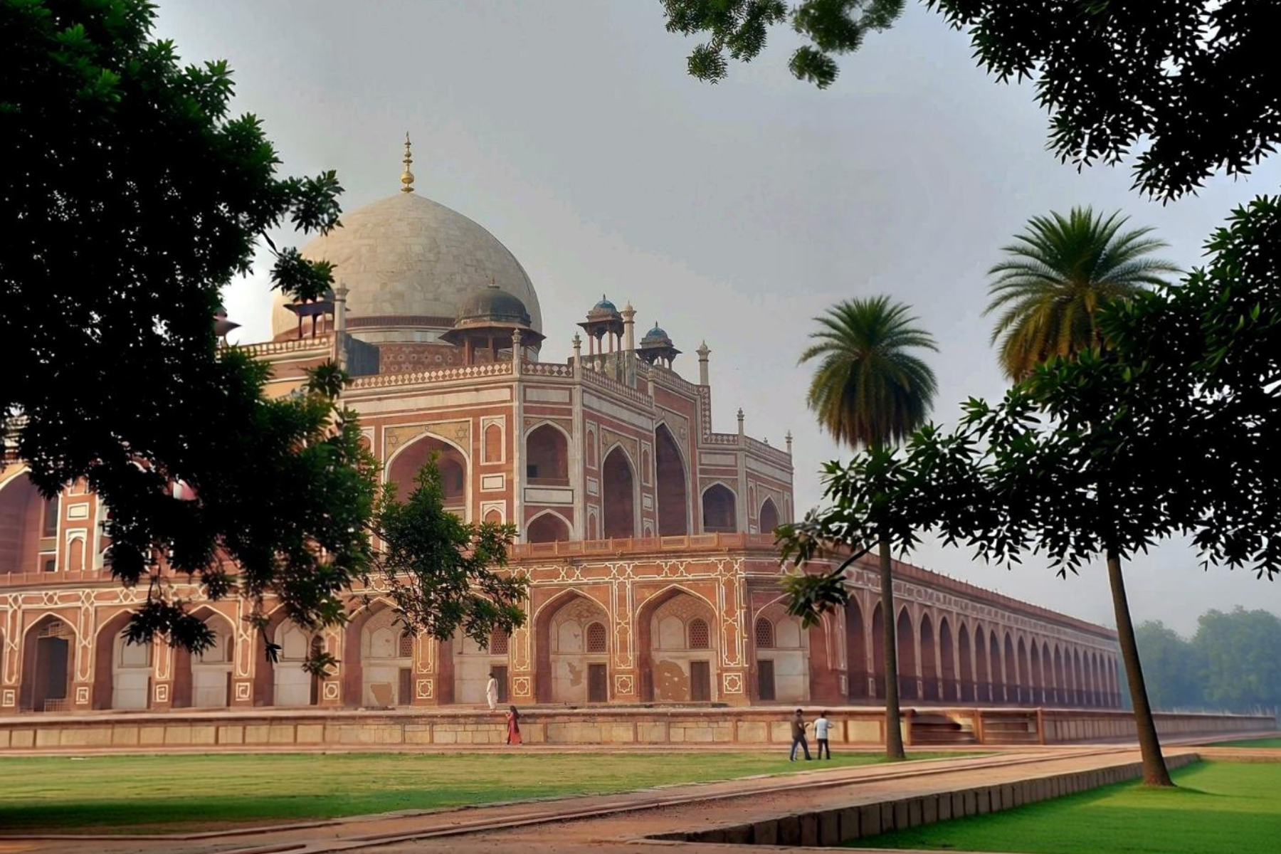 New Delhi: Humayun Tomb Private Tour with Skip the line