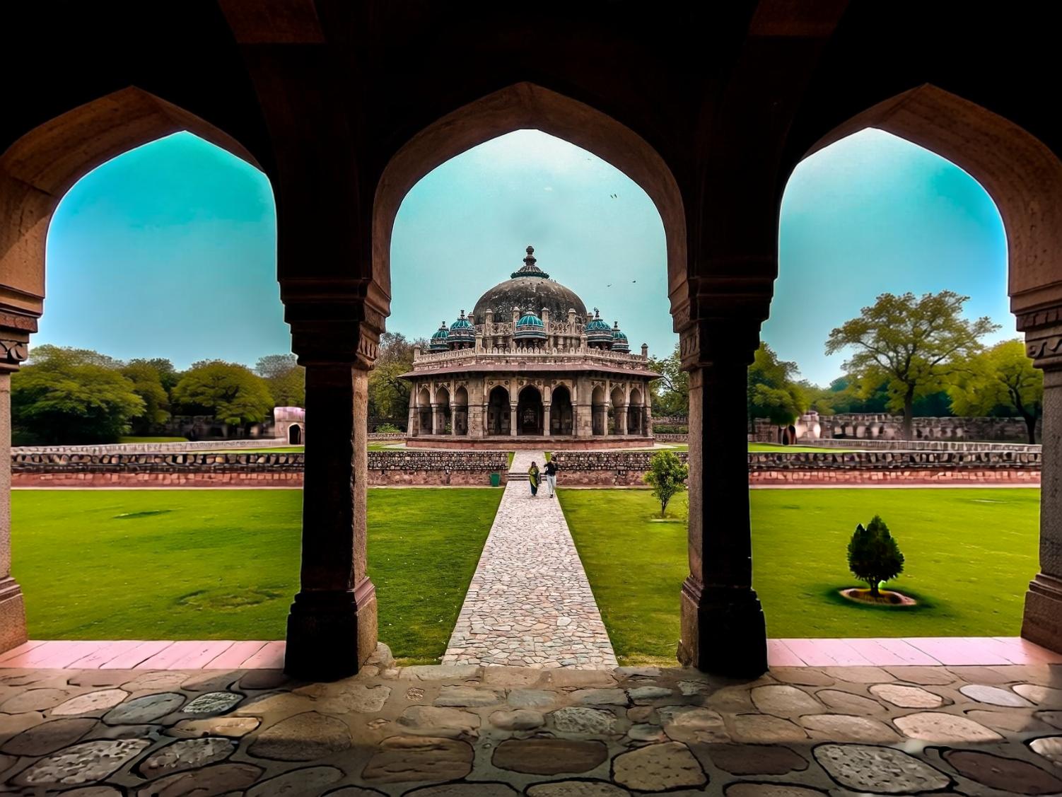 Delhi Agra Jaipur 4-Days Golden Triangle Tour with Tiger Safari