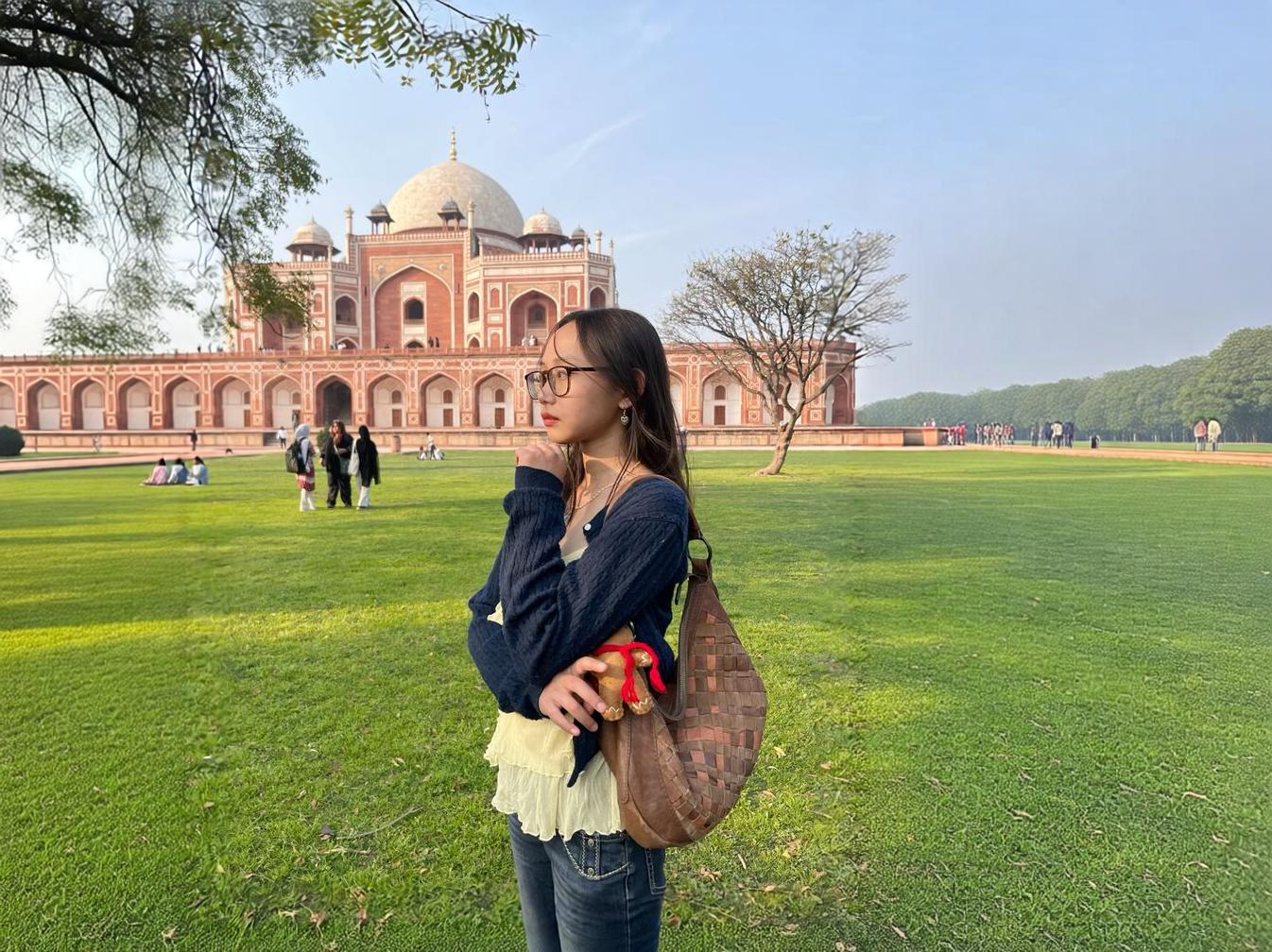Delhi Agra Jaipur 4-Days Golden Triangle Tour with Tiger Safari