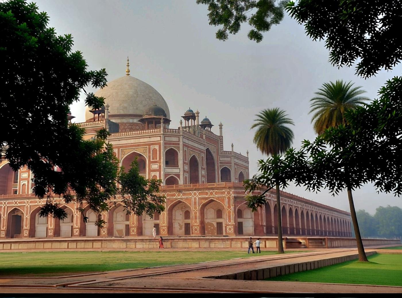 Humayun Tomb Private Tour with Skip the line