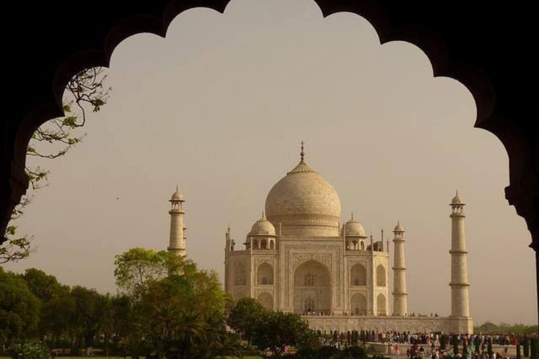 Private Taj Mahal Agra Fort Same Day Trip from Delhi by Car