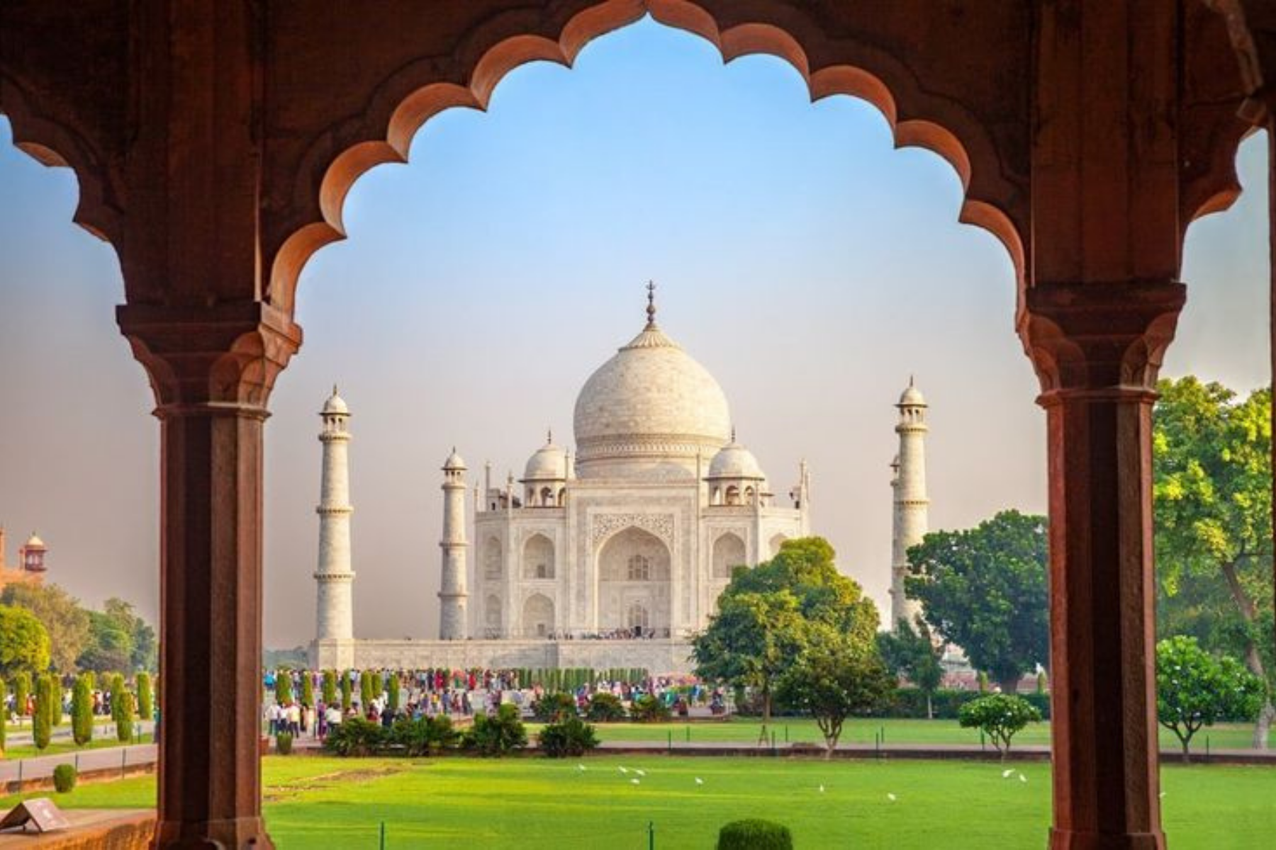 Private Taj Mahal & Agra Tour by Gatimaan Express Train