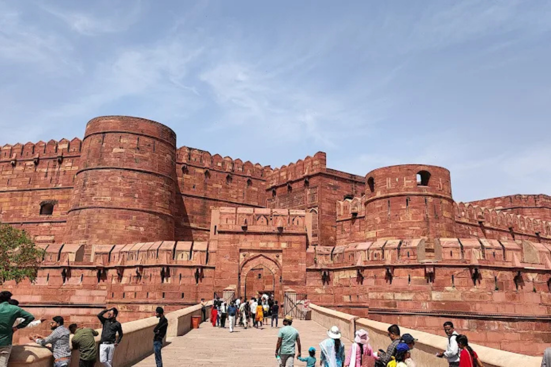 Taj Mahal Agra Fort Tour with Skip the line and 5 Star Lunch