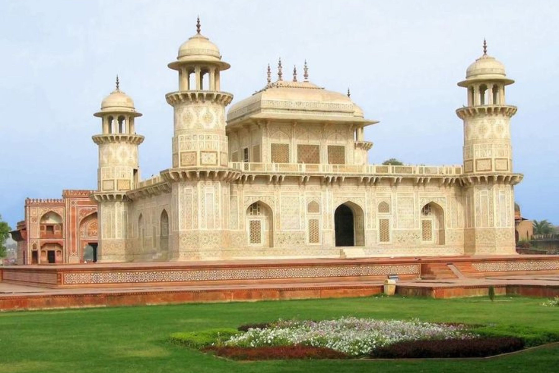 Private Taj Mahal Agra Fort Same Day Trip from Delhi by Car