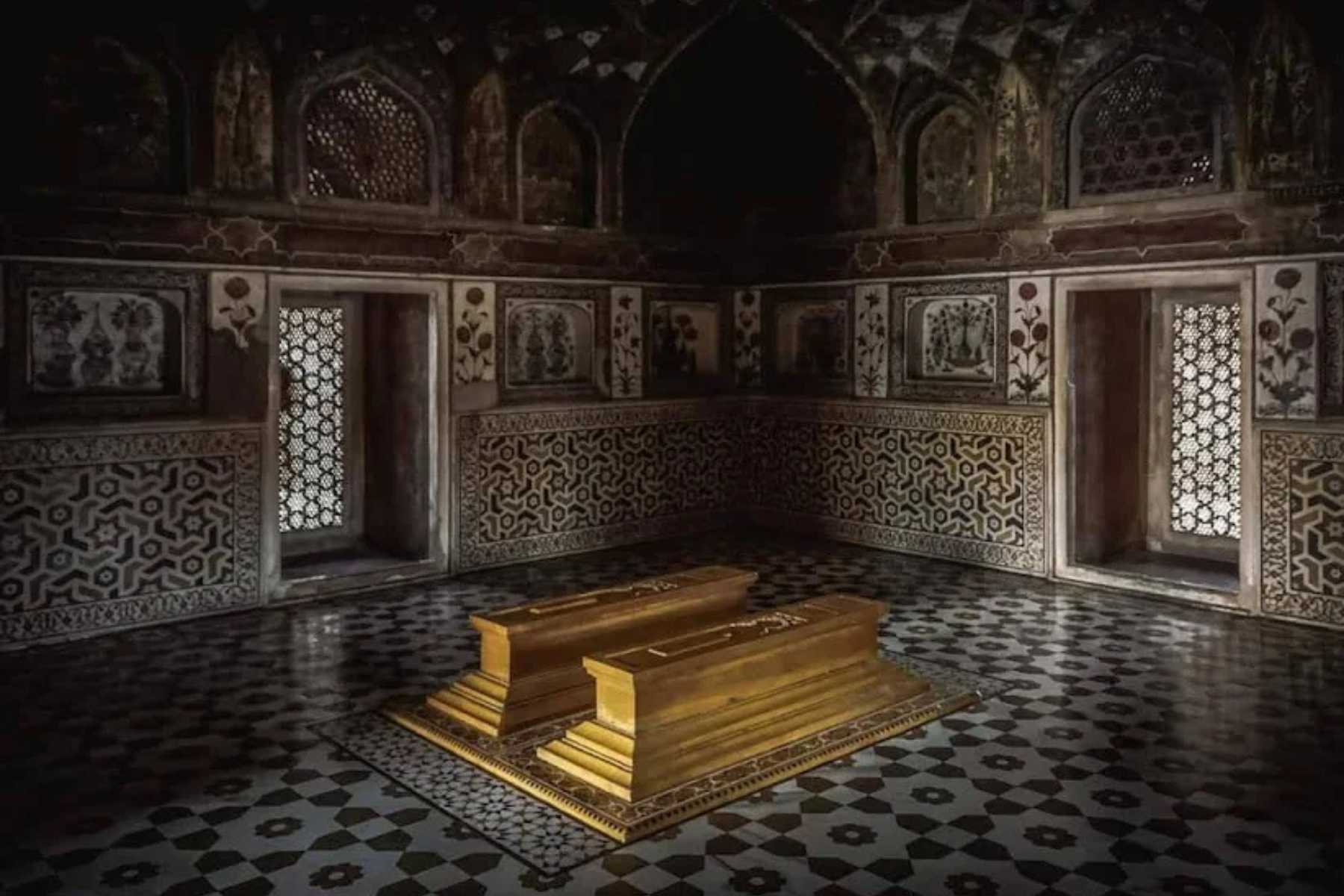 Private Taj Mahal and Agra Tour with Fatehpur Sikri From Agra