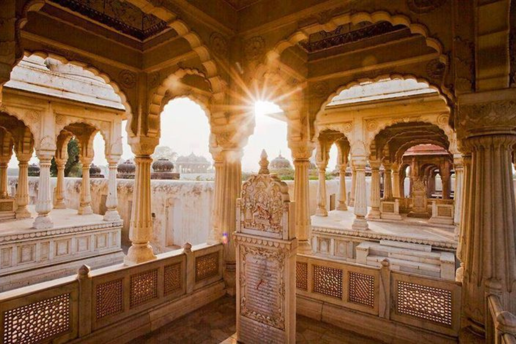 Delhi Agra Jaipur 4-Days Golden Triangle Tour with Tiger Safari