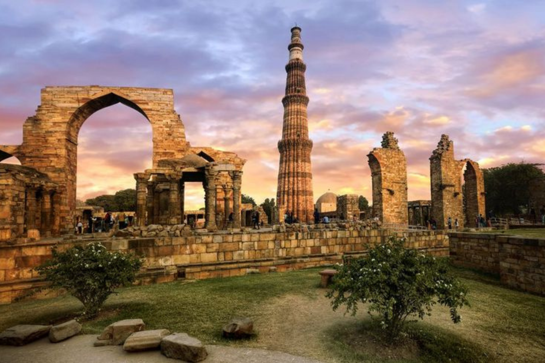 Delhi Agra Jaipur 4-Days Golden Triangle Tour with Tiger Safari