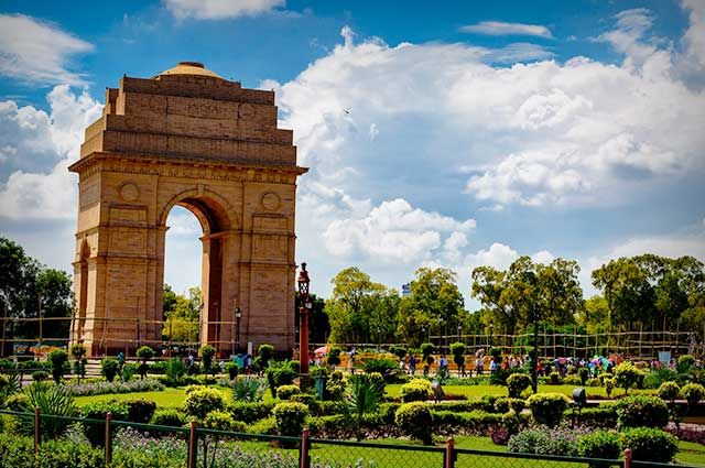 Delhi Agra Jaipur 4-Days Golden Triangle Tour with Tiger Safari