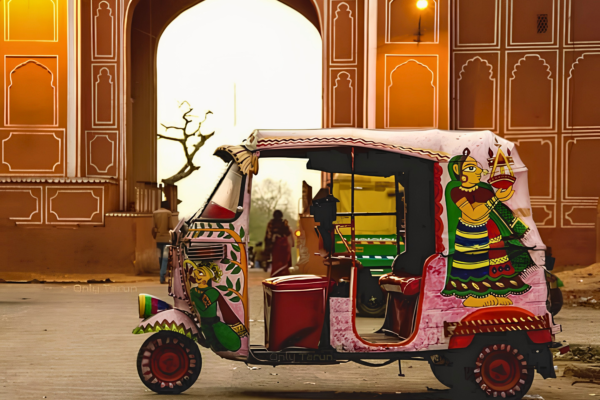 Jaipur Private Sightseeing Tour by Tuk Tuk or Car