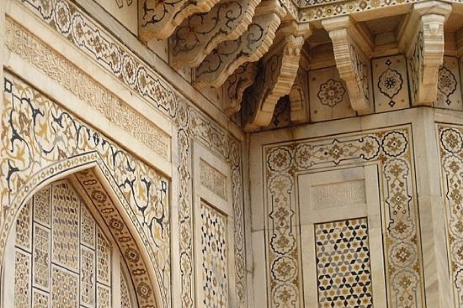 Taj Mahal Guided Tour With Express Entry Ticket