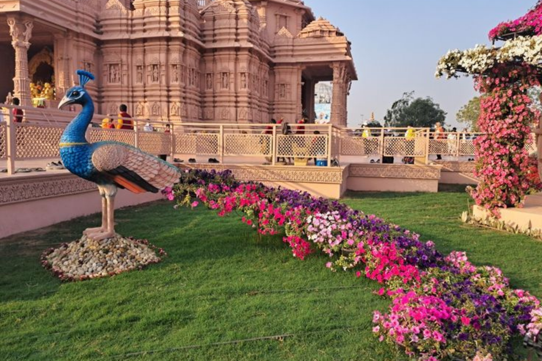 Delhi 6-Hours Spiritual Sites With Famous Temples