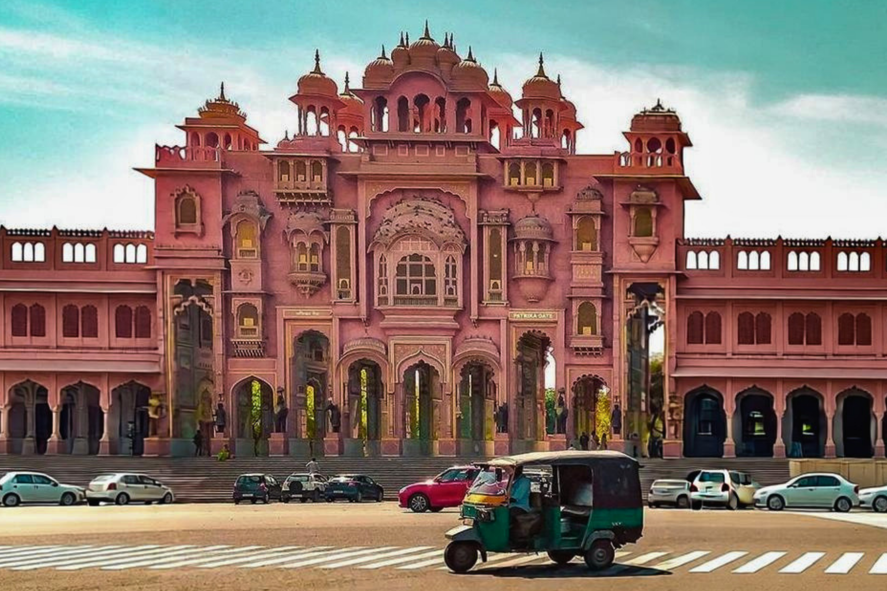 Delhi to Jaipur Day Tour by Superfast Train