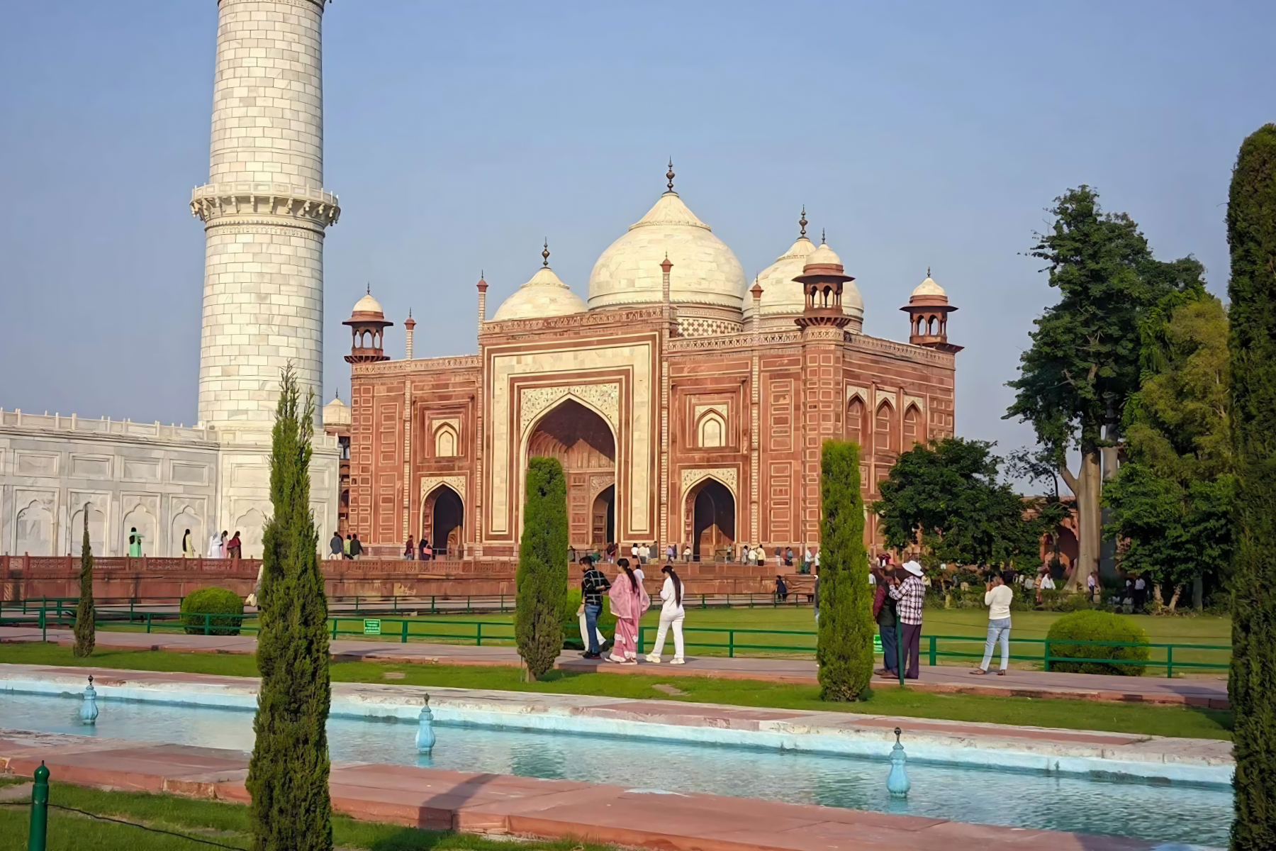 Delhi to Taj Mahal Agra Day Trip with Jaipur Drop
