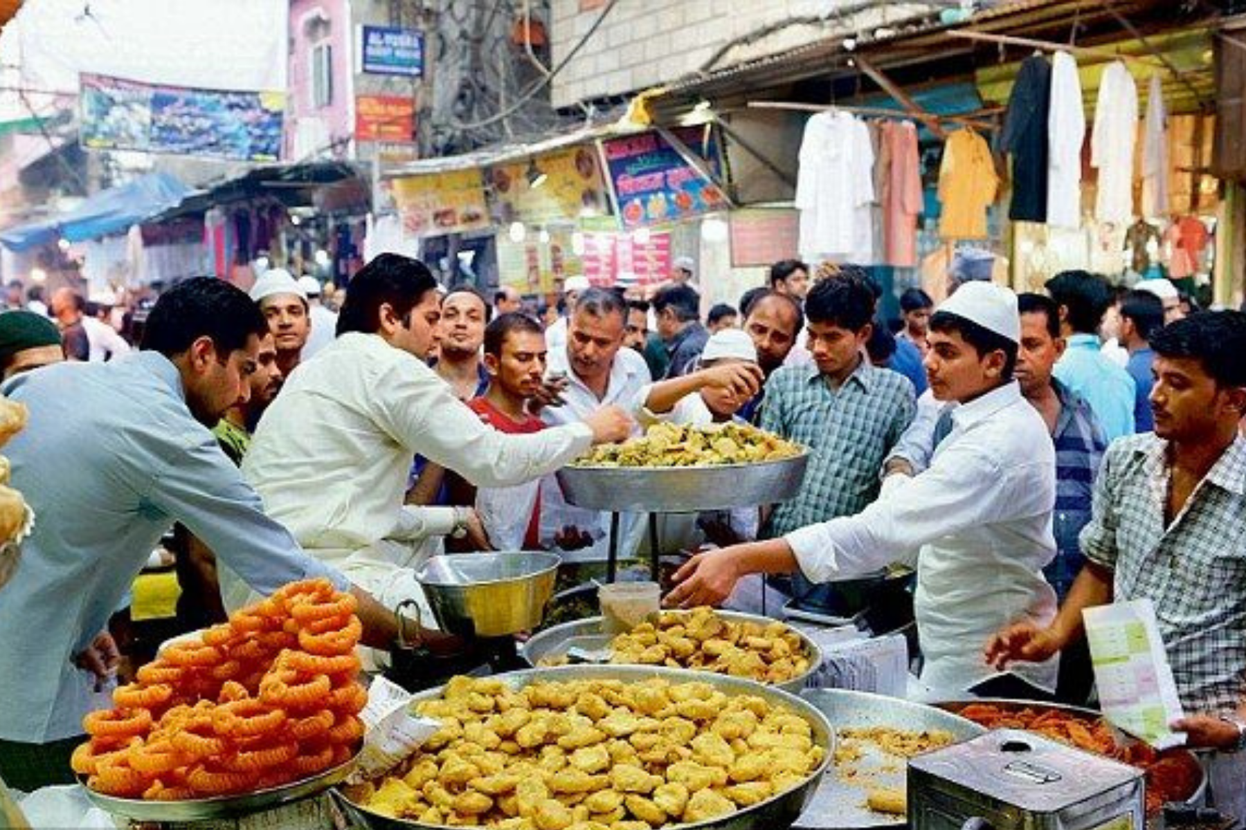 Best of Old Delhi Evening Tour with Street Food