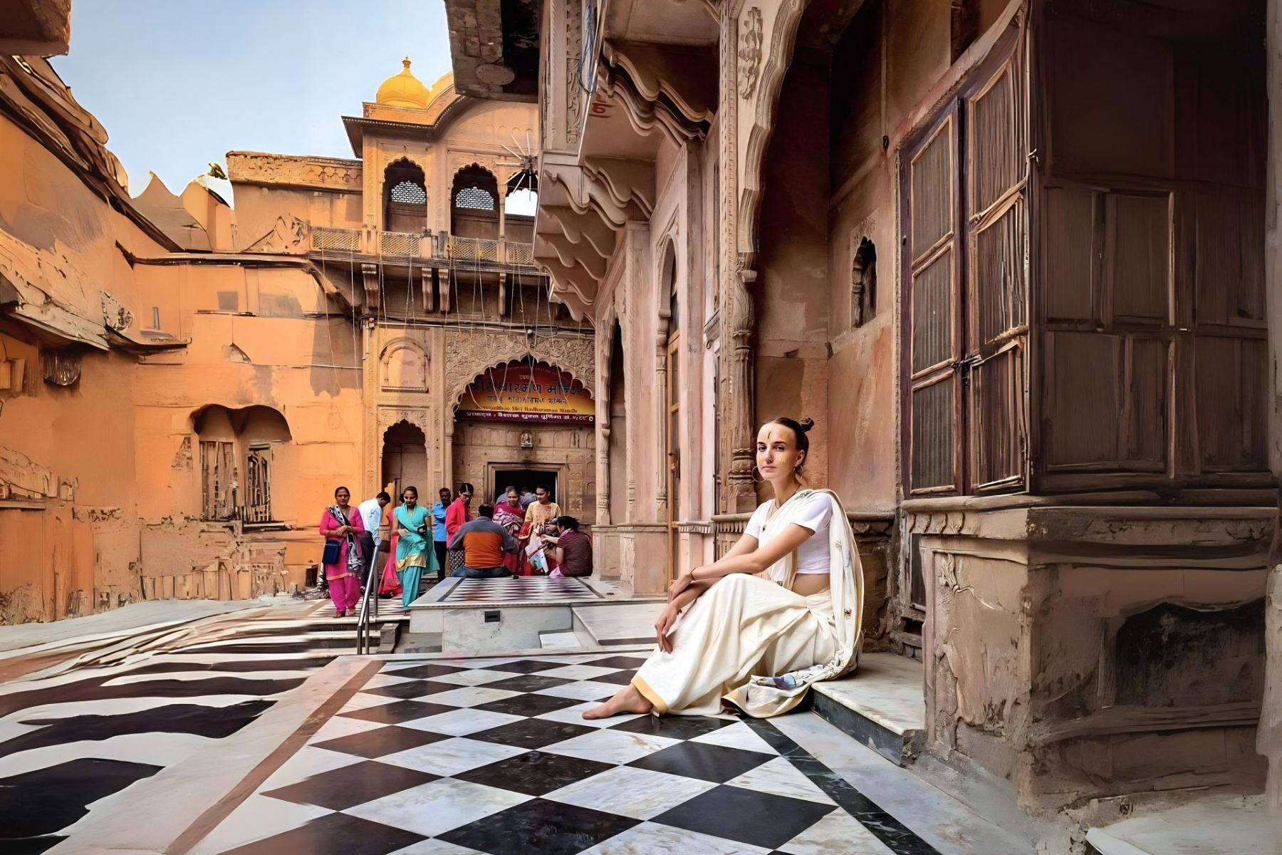 Delhi to Taj Mahal Mathura and Vrindavan Private Day Tour by Car