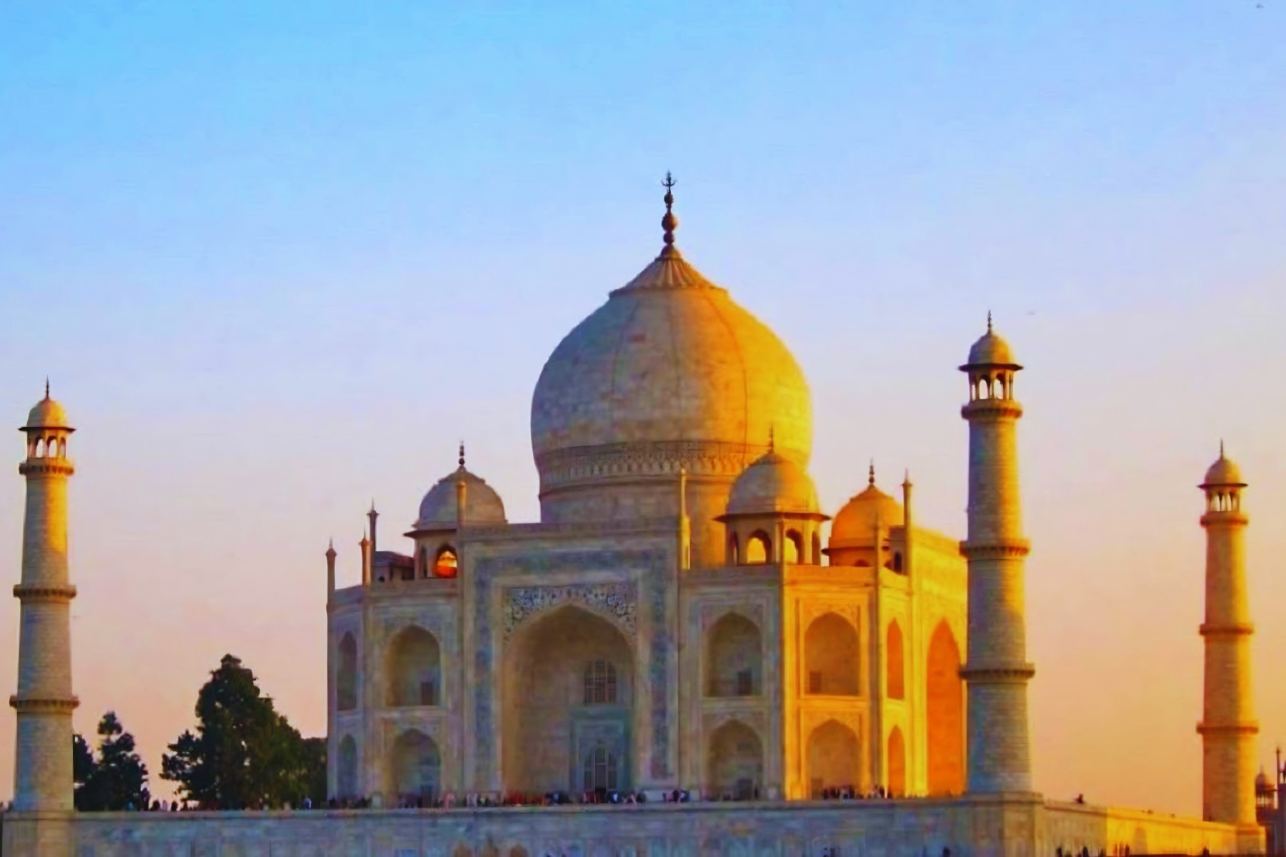 Delhi to Taj Mahal Mathura and Vrindavan Private Day Tour by Car