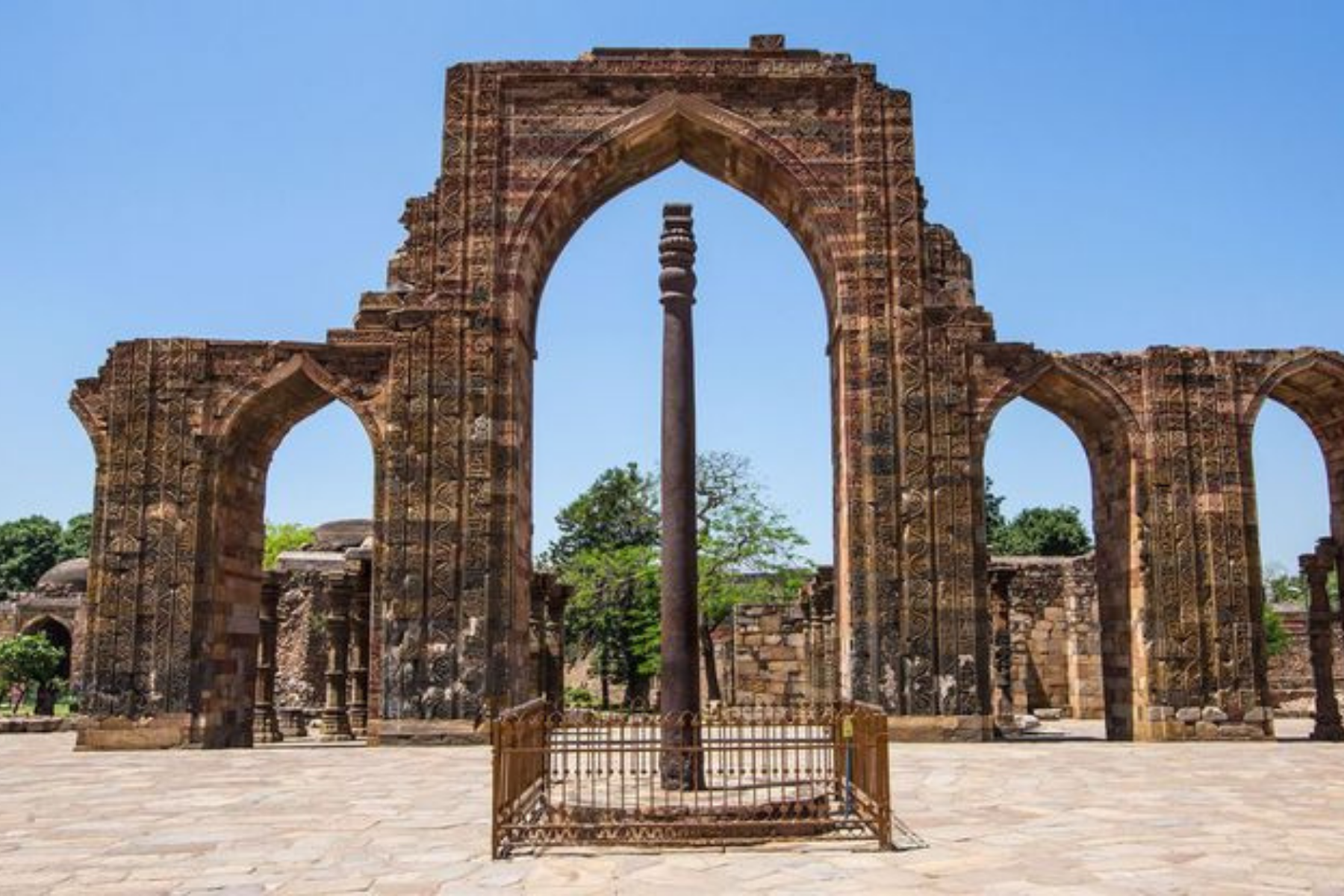 Private Qutub Minar Tour with Hotel Pickup