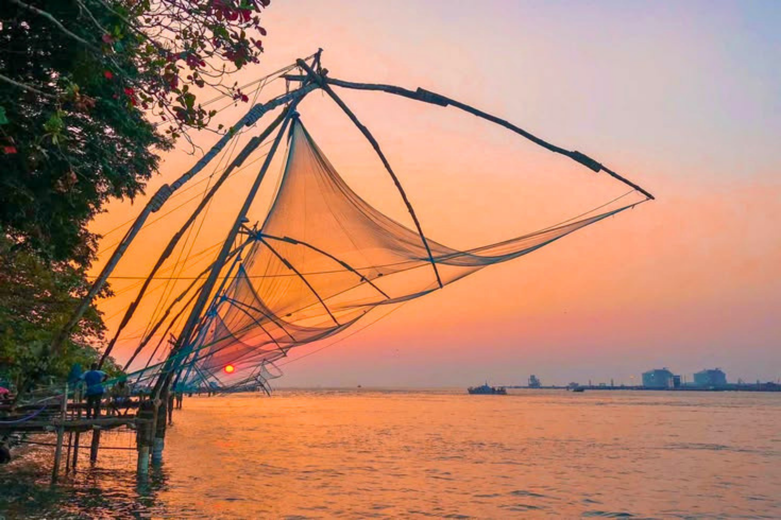 Kochi: Create Your Own Itinerary with Private Car & Guide