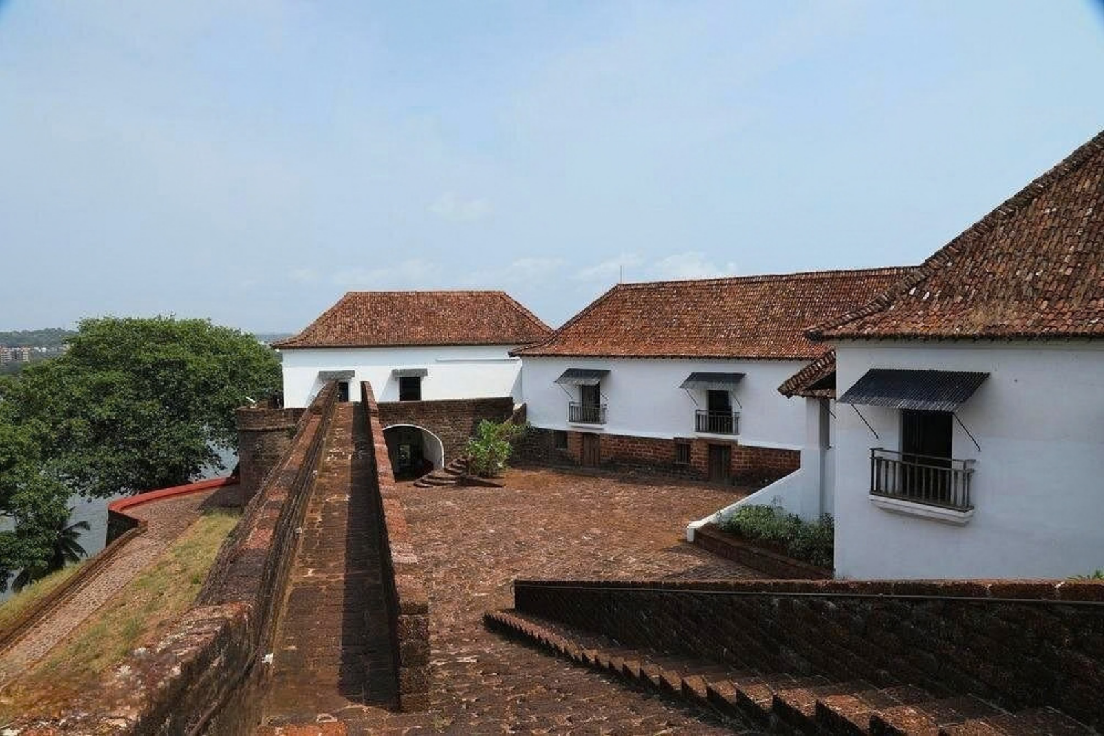 Private Full Day Guided Tour of Goa By Car